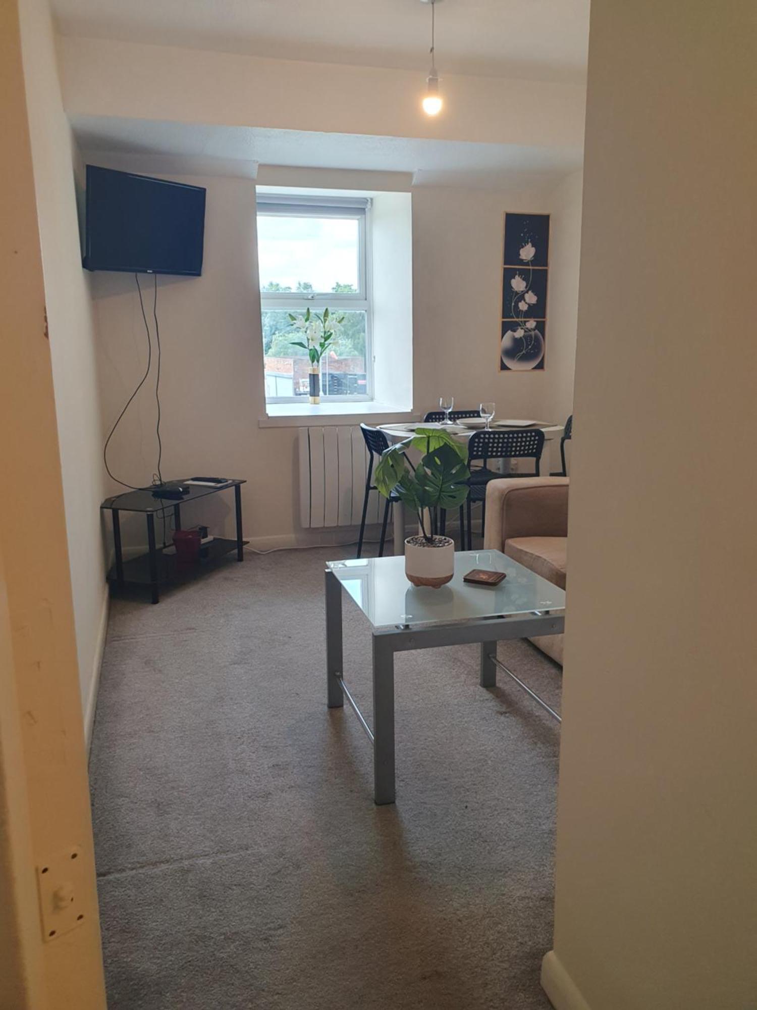 Lovely 1Bedrood Apartment Гильдфорд Экстерьер фото